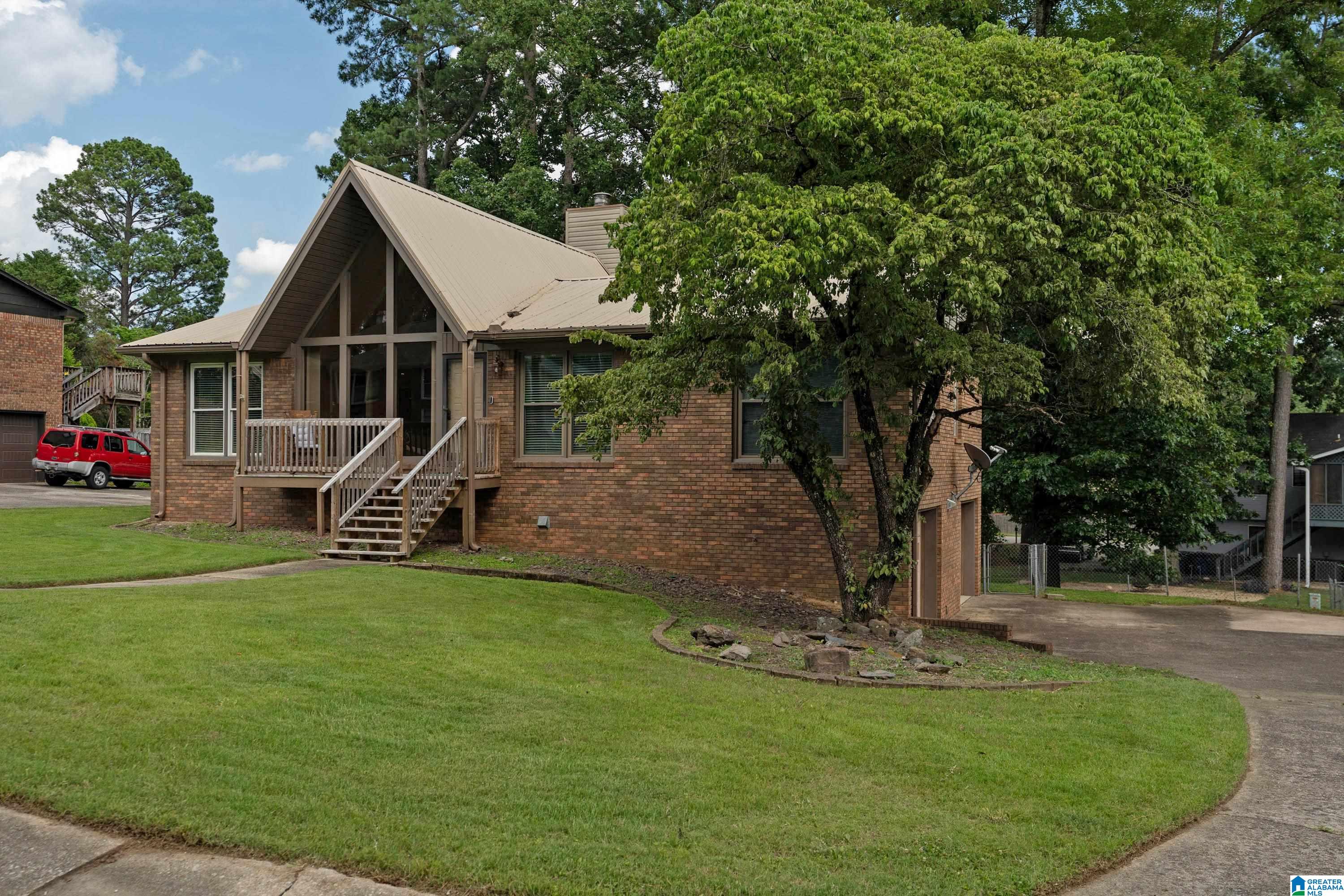1457 Caribbean Circle Alabaster, AL 35007 - Photo 4 of 27
