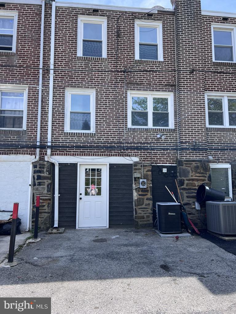 205 Cambridge Road Clifton Heights, PA 19018 - Photo 30 of 32 Gallery Image 30