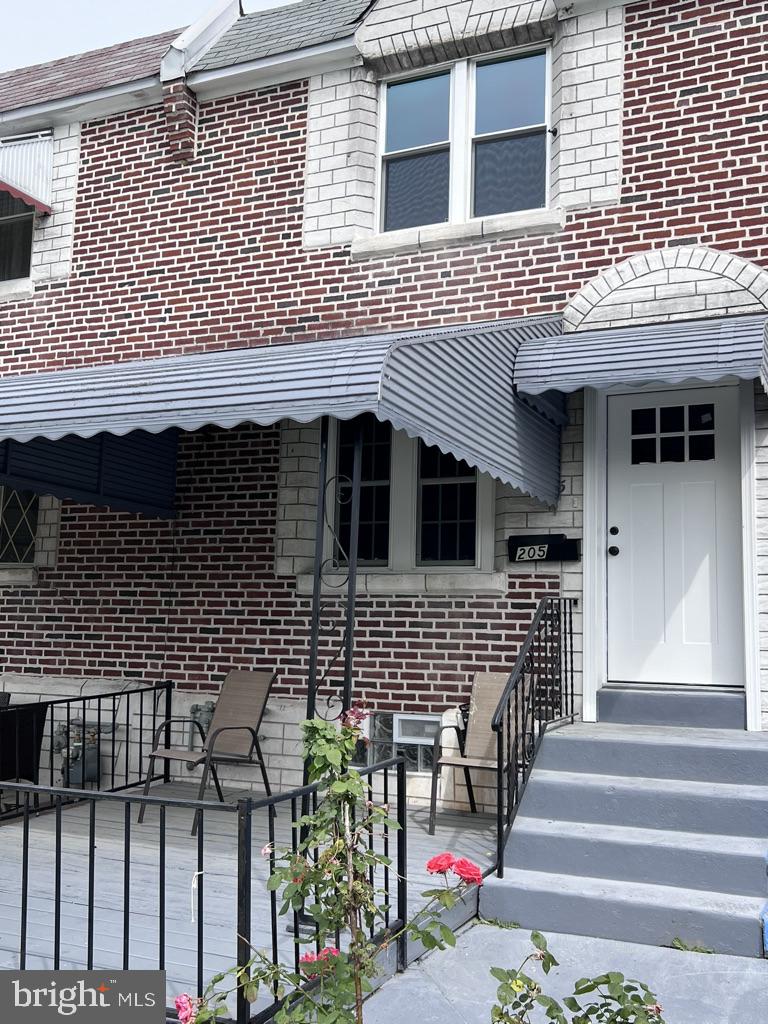 205 Cambridge Road Clifton Heights, PA 19018 - Photo 4 of 32 Gallery Image 4