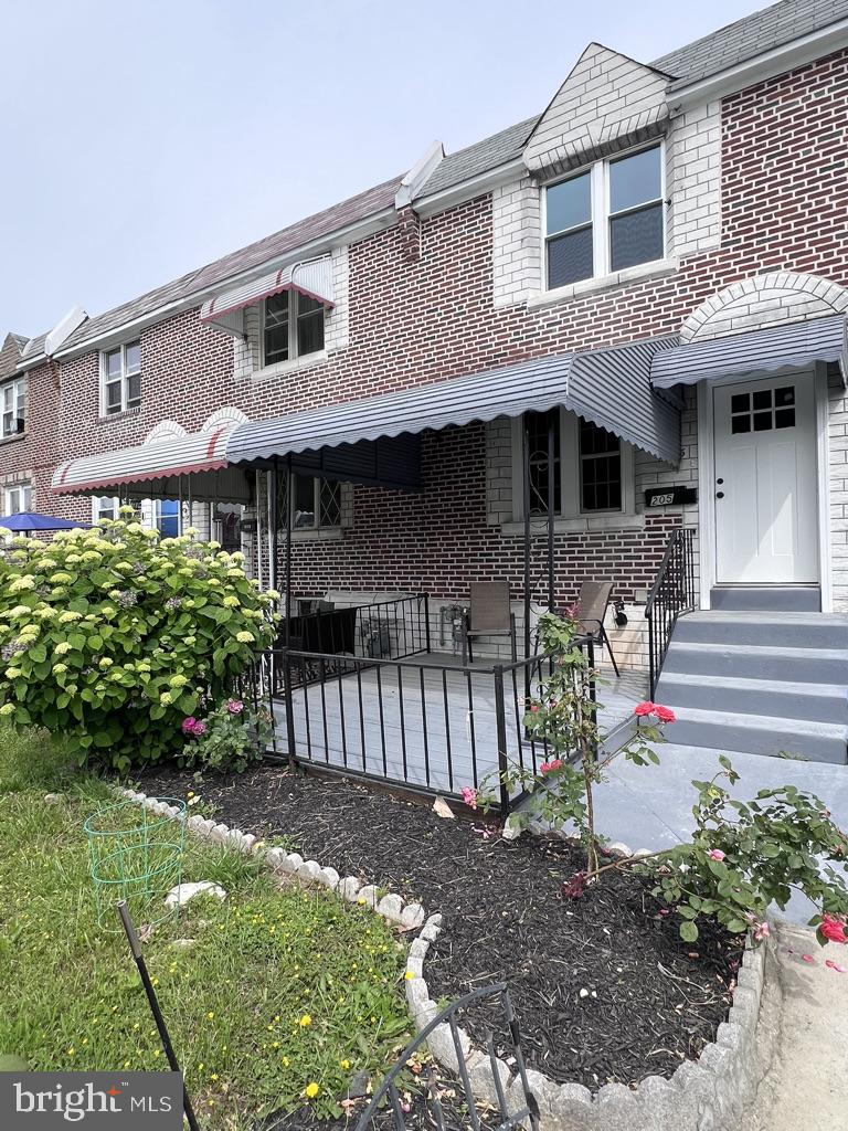 205 Cambridge Road Clifton Heights, PA 19018 - Photo 5 of 32 Gallery Image 5
