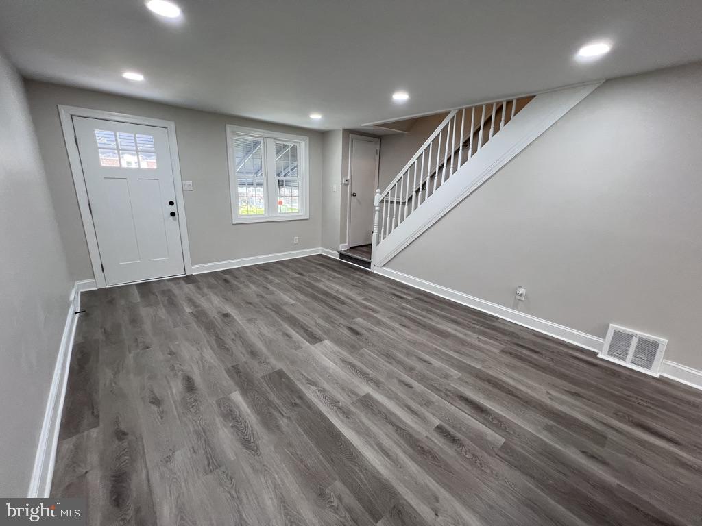 205 Cambridge Road Clifton Heights, PA 19018 - Photo 7 of 32 Gallery Image 7