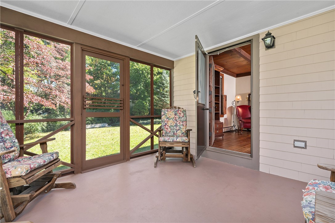 177 Woonsocket Hill Road North Smithfield, RI 02896 - Photo 29 of 47 screen porich