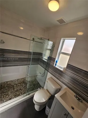 $849,000 | 3560 Northwest 19th Street, Miami, FL 33125