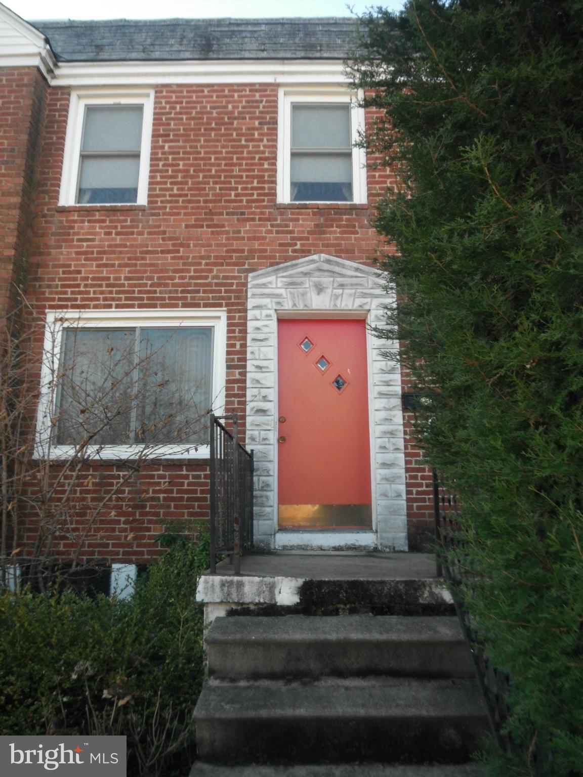4311 Cedar Garden Road Baltimore, MD 21229 - Photo 1 of 9 Exterior (Front)