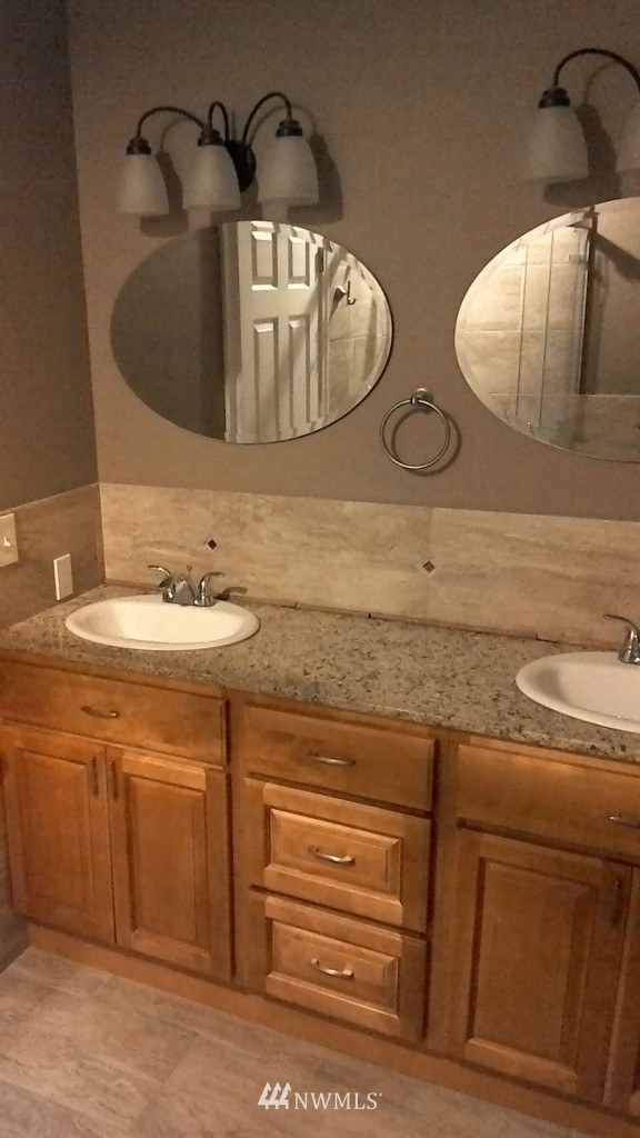 3223 Laurel Road Longview, WA 98632 - Photo 4 of 14 Gallery Image 4