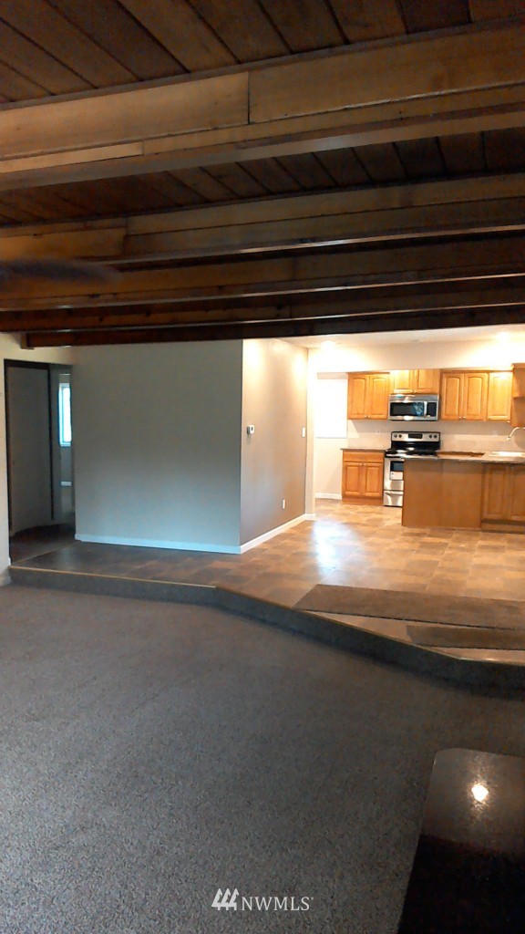 3223 Laurel Road Longview, WA 98632 - Photo 6 of 14 Gallery Image 6