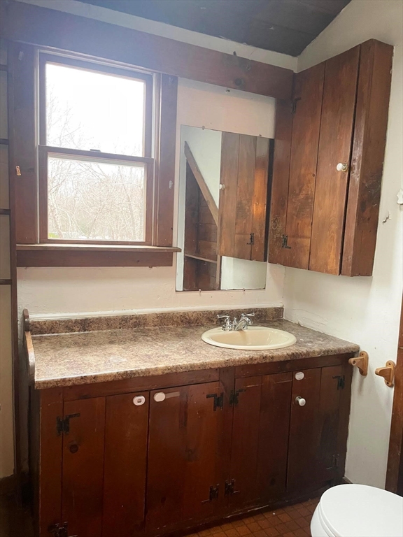 127 King Street Hanover, MA 02339 - Photo 27 of 33