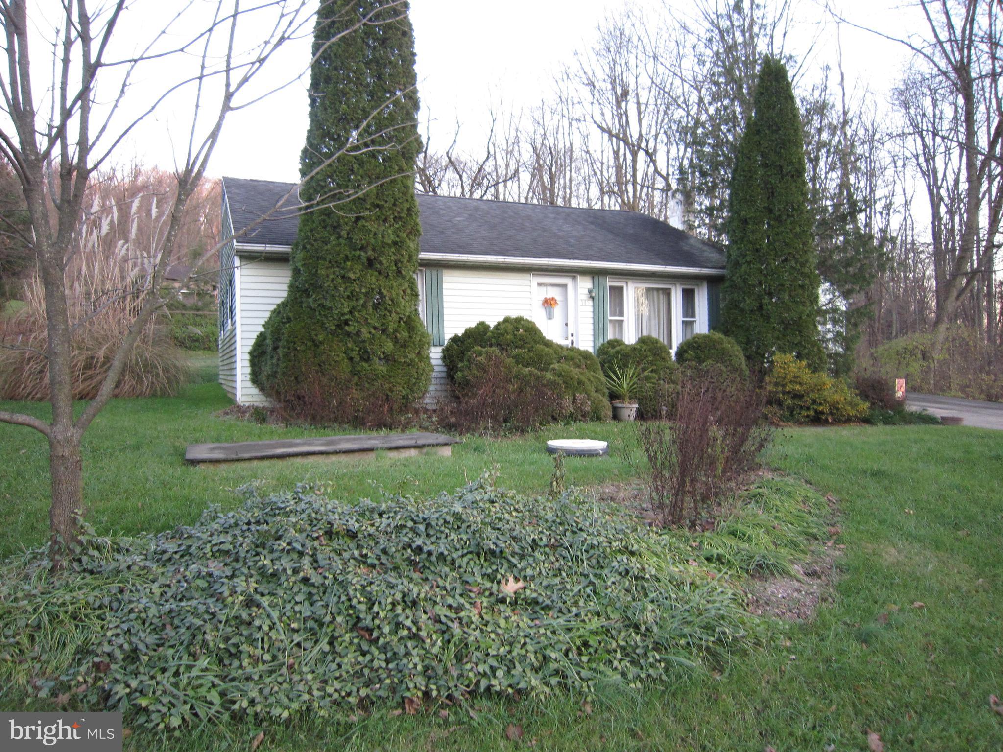 145 Chestnut Hill Road Stevens, PA 17578 - Photo 3 of 19 Gallery Image 3