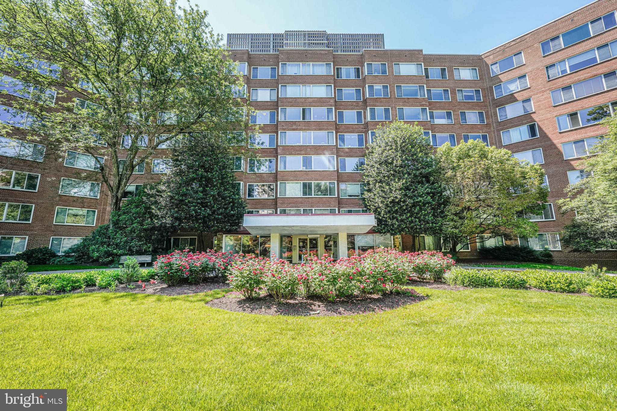 4000 Tunlaw Road Northwest, Unit 602 Washington, DC 20007 - Photo 1 of 24 Welcome Home to 4000 Tunlaw #602