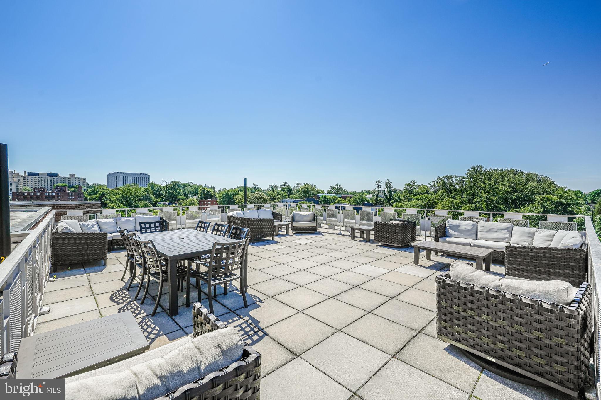 4000 Tunlaw Road Northwest, Unit 602 Washington, DC 20007 - Photo 22 of 24 Roof Top