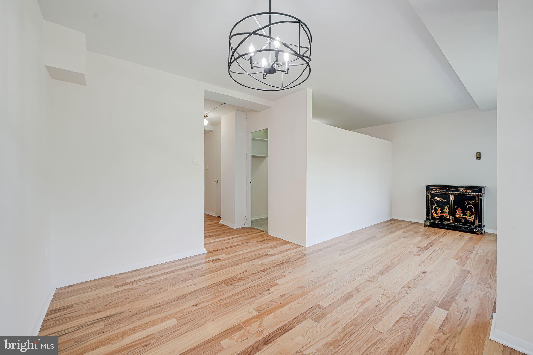 4000 Tunlaw Road Northwest, Unit 602 Washington, DC 20007 - Photo 6 of 24 Gleaming hardwood floors