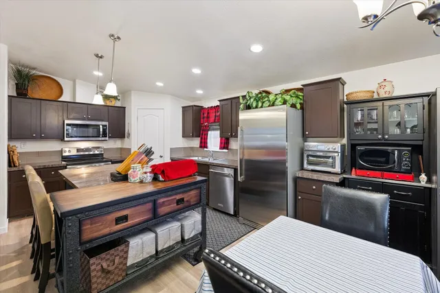 $290,000 | 10510 West Richland Road, Unit 86, Cheney, WA 99004