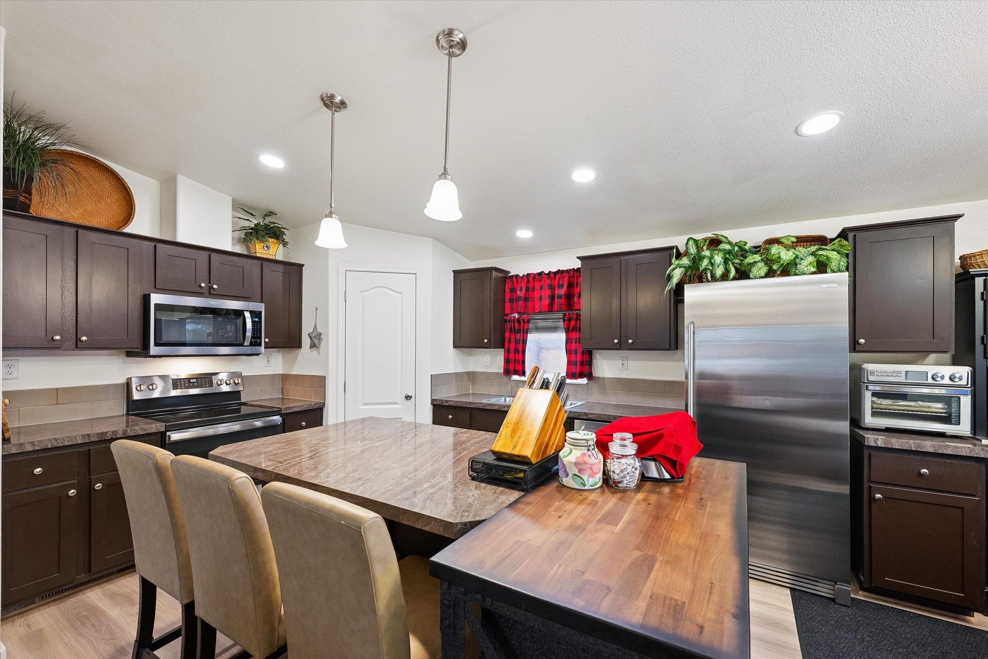 10510 West Richland Road, Unit 86 Cheney, WA 99004 - Photo 9 of 48 Gallery Image 9