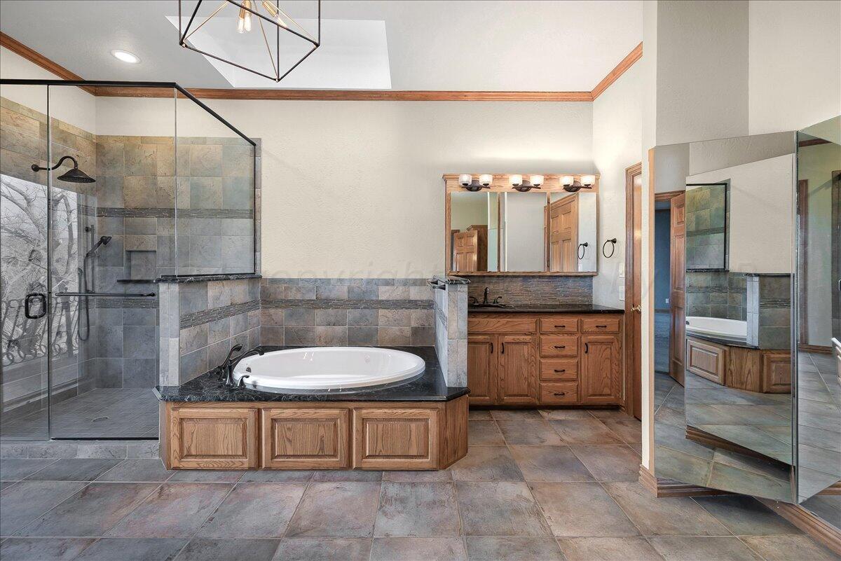 37 Citadel Drive Amarillo, TX 79124 - Photo 29 of 56 28-Master Bathroom