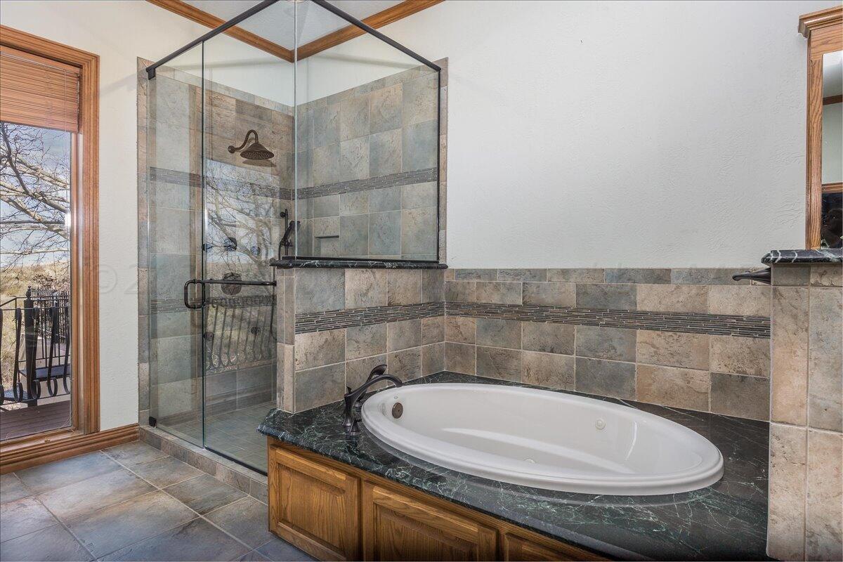 37 Citadel Drive Amarillo, TX 79124 - Photo 31 of 56 30-Master Bath and Walk In Shower