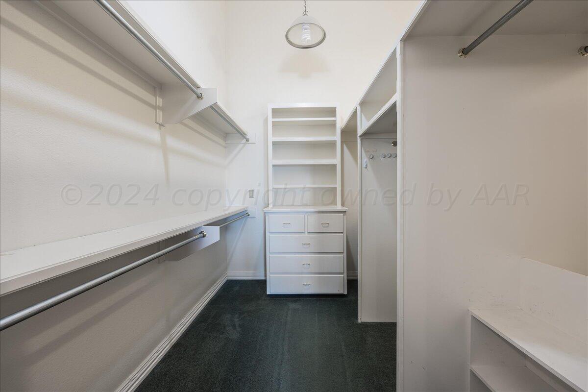 37 Citadel Drive Amarillo, TX 79124 - Photo 32 of 56 31-Master Closet - 1 of 2