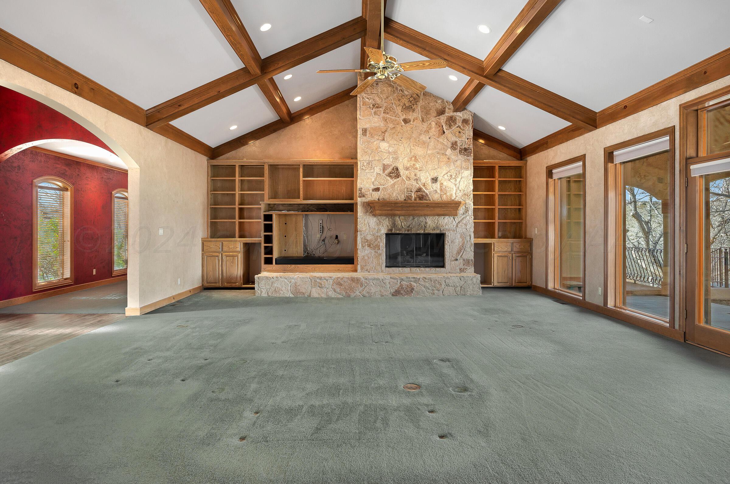 37 Citadel Drive Amarillo, TX 79124 - Photo 8 of 56 010_Living Room, Gas Log Fireplace