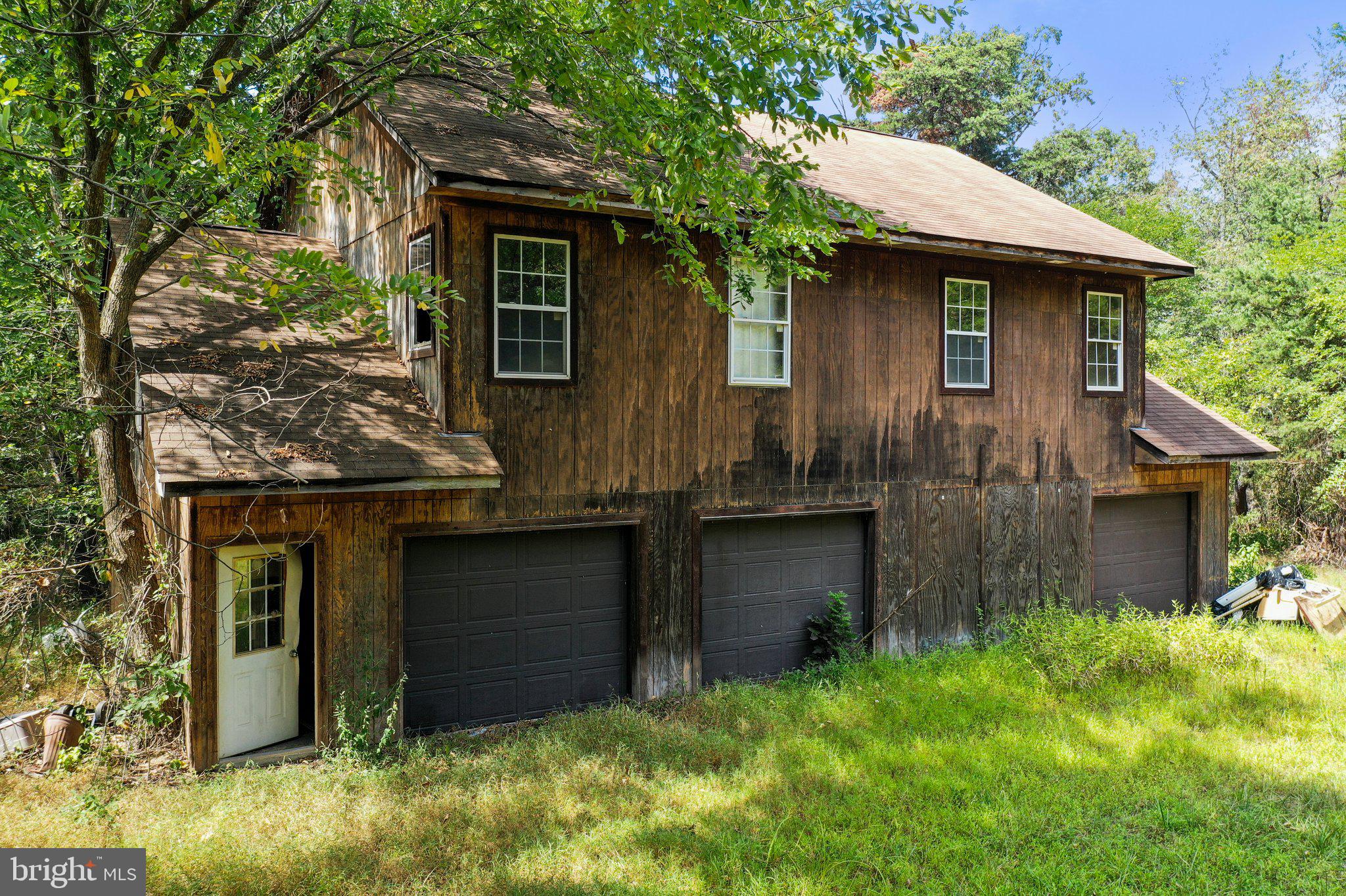 Figgins Rd Lot 2 - 20.6 acres w large garage