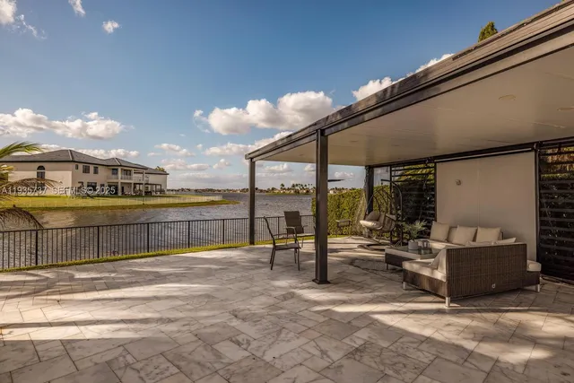 $1,850,000 | 3910 Southwest 186th Terrace, Miramar, FL 33029