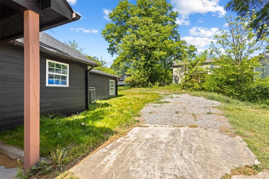 409 Calhoun Avenue Northeast Rome, GA 30161 - Photo 6 of 25