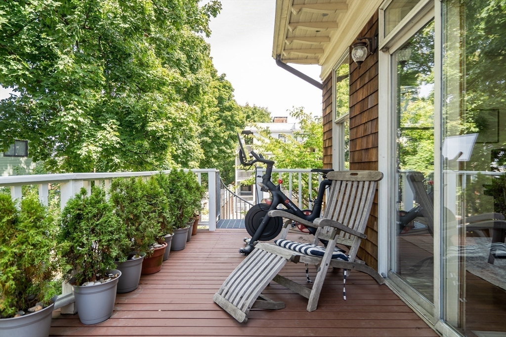 31 Upland Road, Unit 2 Cambridge, MA 02140 - Photo 13 of 32 Gallery Image 13