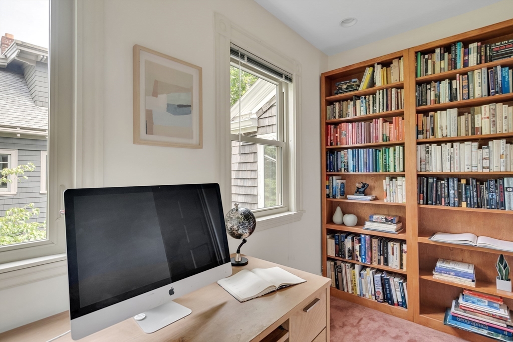 31 Upland Road, Unit 2 Cambridge, MA 02140 - Photo 16 of 32 Gallery Image 16