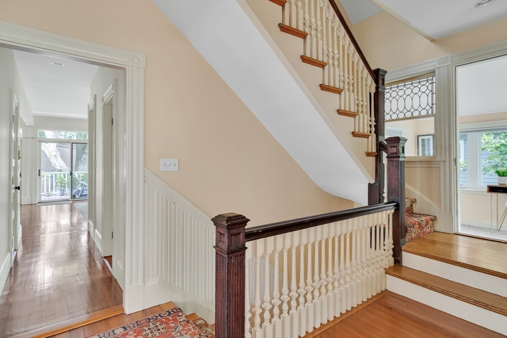 31 Upland Road, Unit 2 Cambridge, MA 02140 - Photo 18 of 32 Gallery Image 18