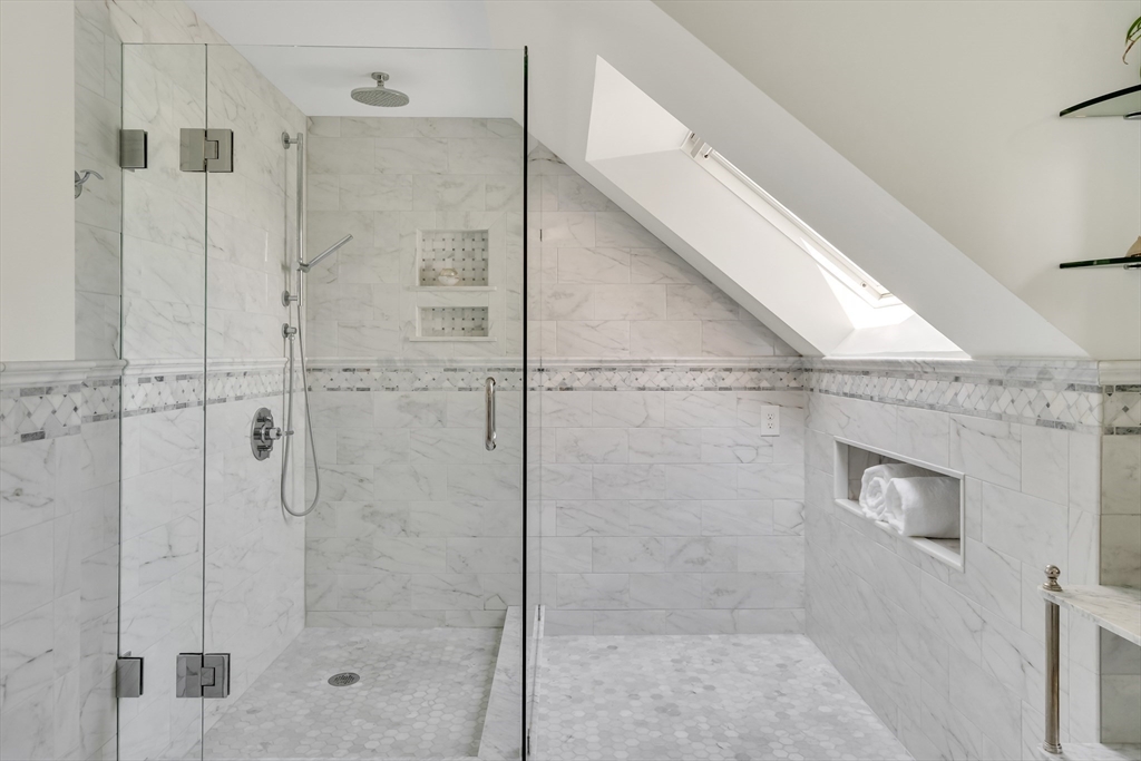 31 Upland Road, Unit 2 Cambridge, MA 02140 - Photo 22 of 32 Gallery Image 22