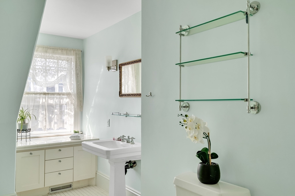 31 Upland Road, Unit 2 Cambridge, MA 02140 - Photo 25 of 32 Gallery Image 25