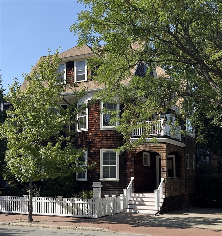 31 Upland Road, Unit 2 Cambridge, MA 02140 - Photo 28 of 32 Gallery Image 28