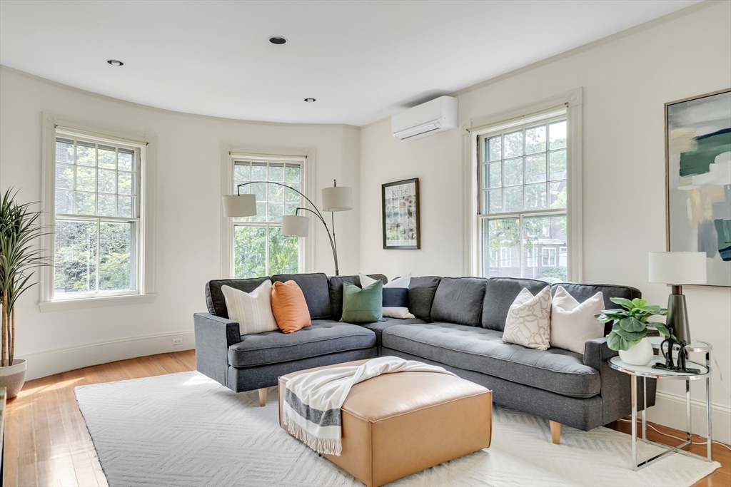 31 Upland Road, Unit 2 Cambridge, MA 02140 - Photo 3 of 32 Gallery Image 3
