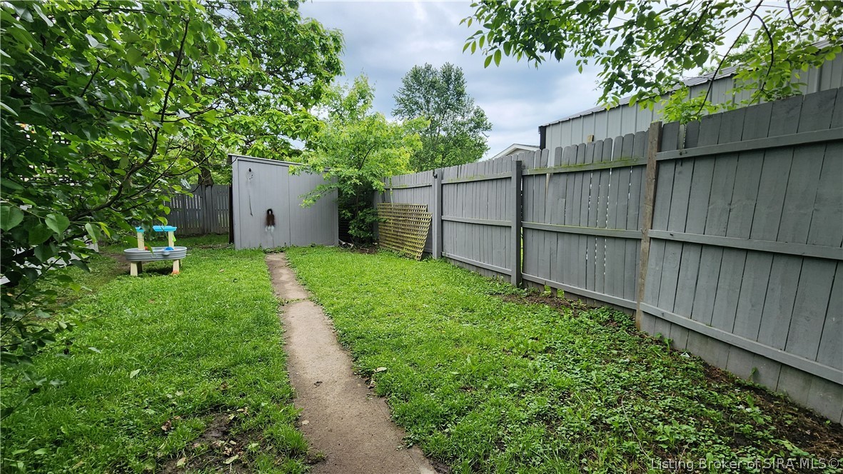 85 Rural Street Austin, IN 47102 - Photo 7 of 22