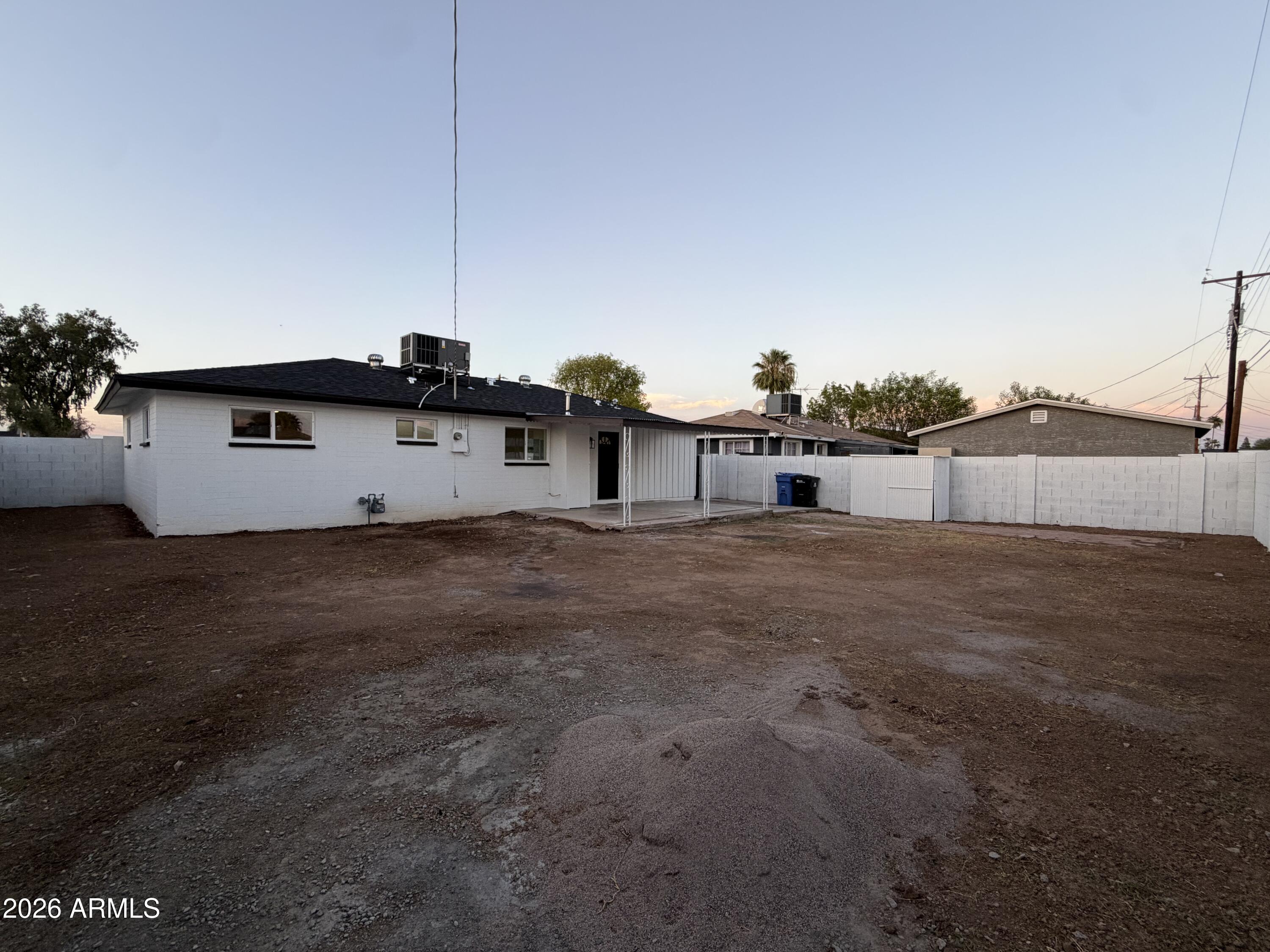 3749 West Osborn Road Phoenix, AZ 85019 - Photo 12 of 13 IMG_8323
