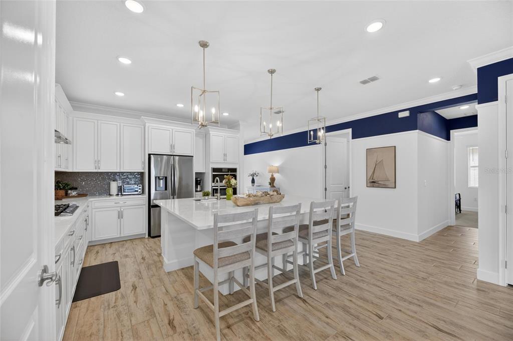 1019 Signet Drive Apollo Beach, FL 33572 - Photo 13 of 85