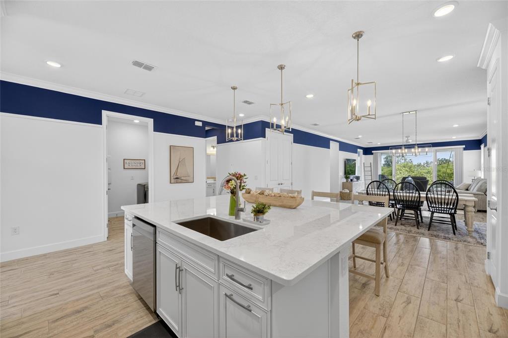 1019 Signet Drive Apollo Beach, FL 33572 - Photo 14 of 85