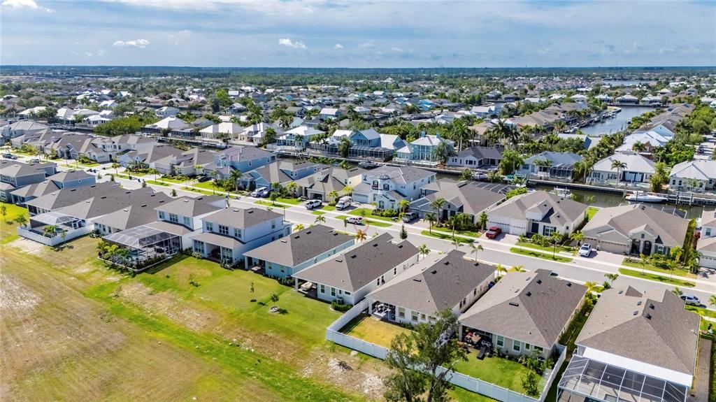 1019 Signet Drive Apollo Beach, FL 33572 - Photo 60 of 85