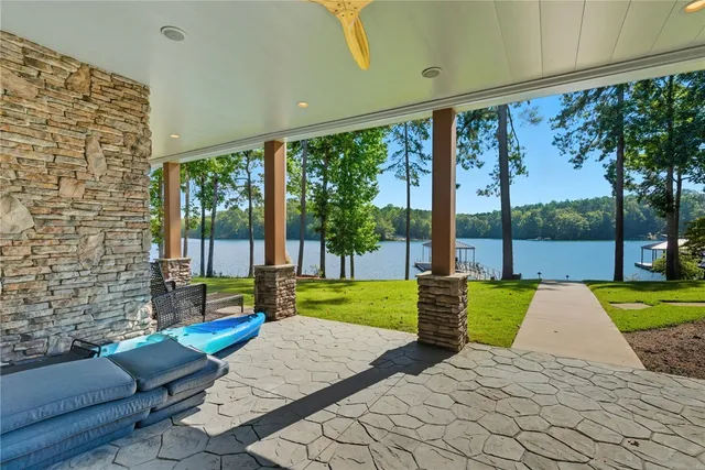 $3,199,900 | 3021 Deep Water Way, West Union, SC 29696