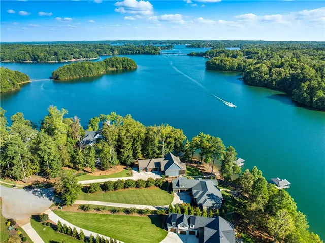 $3,199,900 | 3021 Deep Water Way, West Union, SC 29696