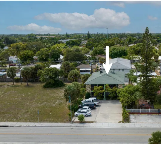 $2,400 | 1009 South Federal Highway, Unit 3, Lake Worth Beach, FL 33460