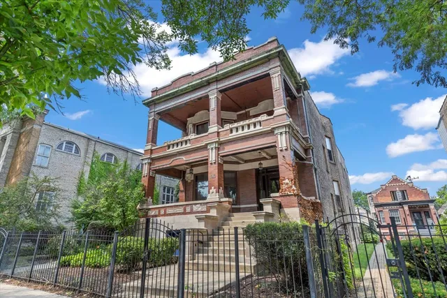 a picture of a bench in a building