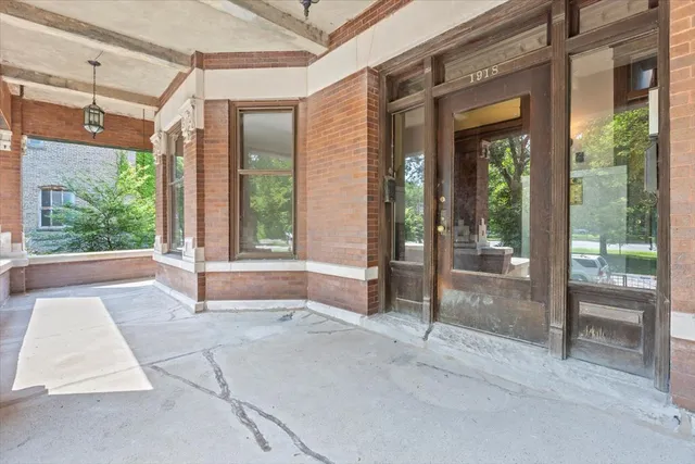 $1,699,000 | 1918 North Humboldt Boulevard, Chicago, IL 60647