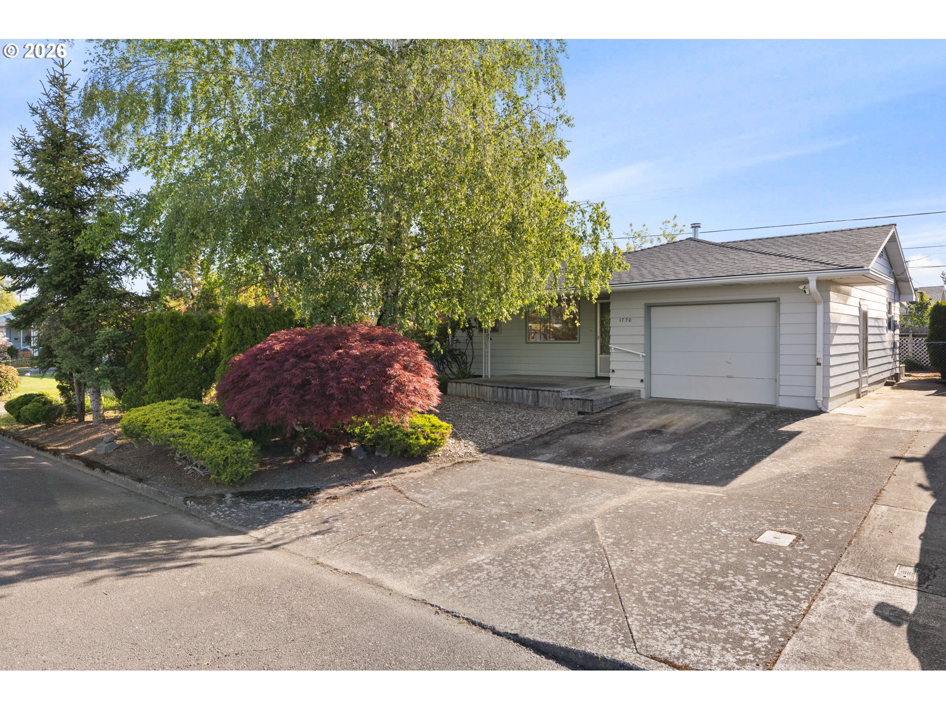 1770 Thompson Road Woodburn, OR 97071 - Photo 1 of 37