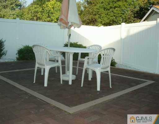 505 Major Road Dayton, NJ 08810 - Photo 8 of 8 Gallery Image 8
