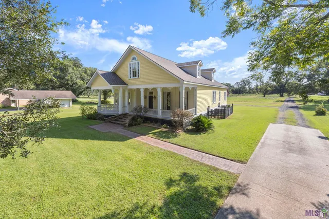 $500,000 | 38240 Bantam Tracks Road, Gonzales, LA 70737