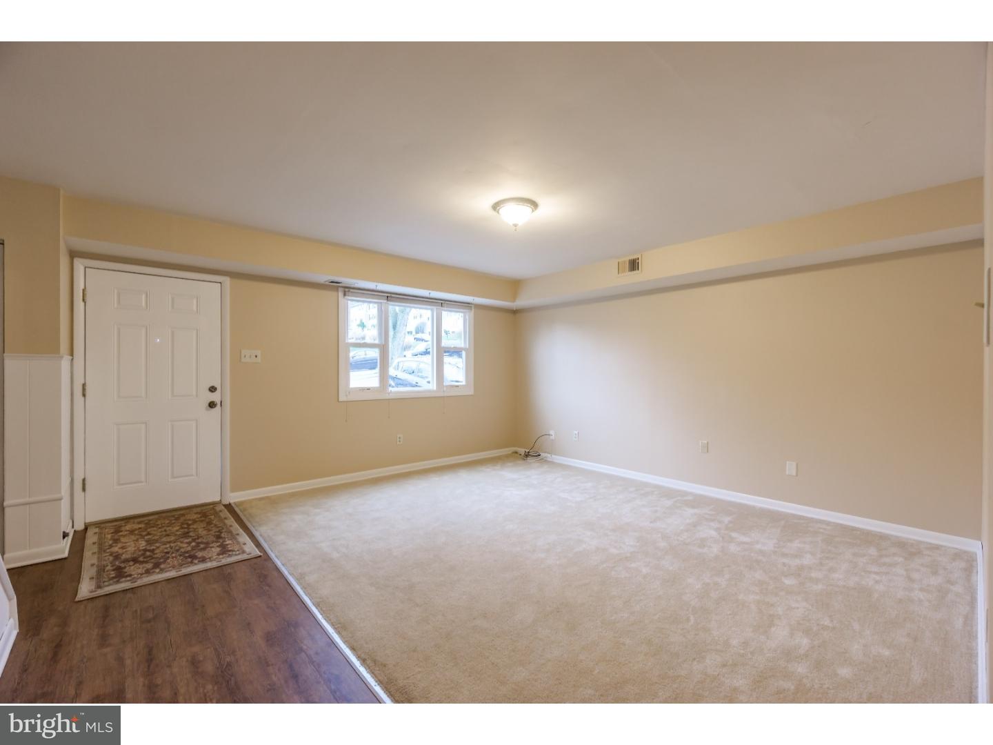 206 Andrew Road Coatesville, PA 19320 - Photo 5 of 24 Living Room