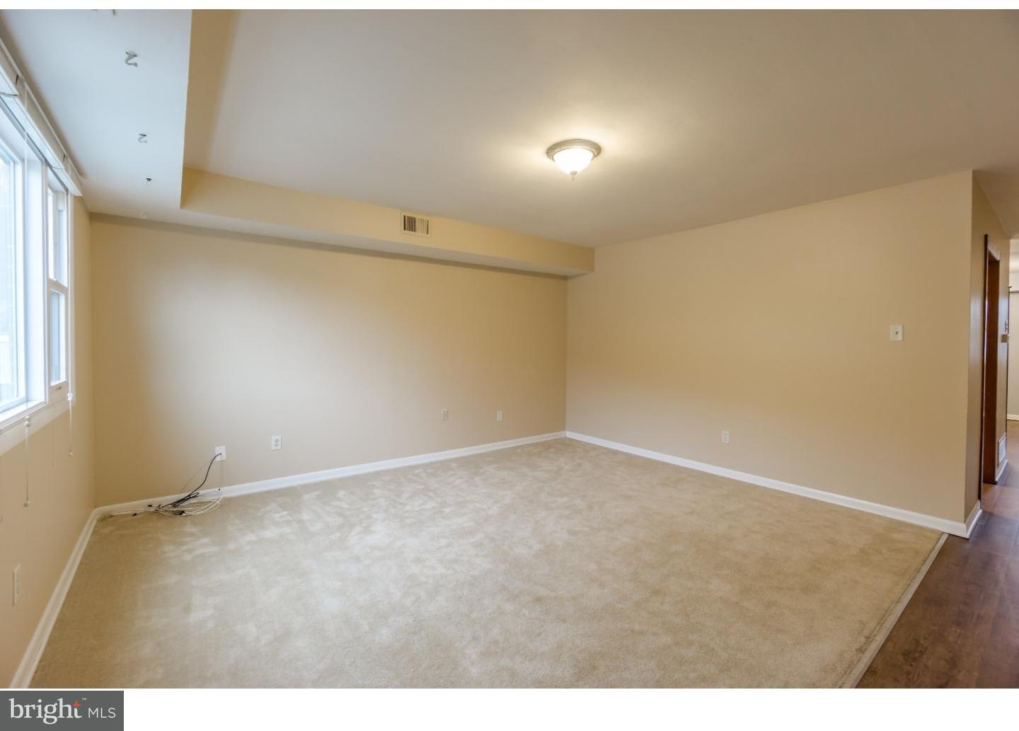 206 Andrew Road Coatesville, PA 19320 - Photo 7 of 24 Living Room