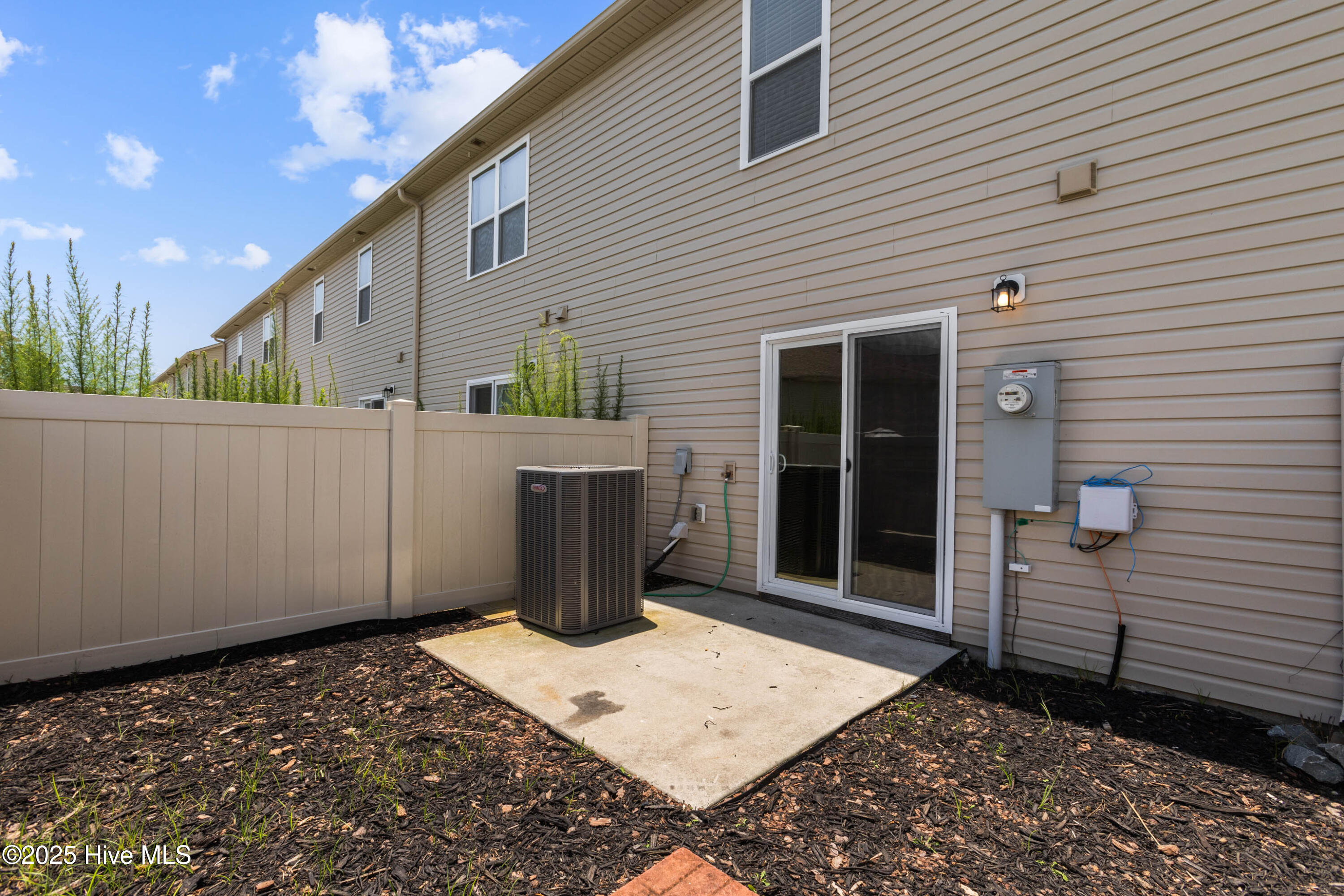 422 Sullivan Loop Road Midway Park, NC 28544 - Photo 18 of 18 18 (14)