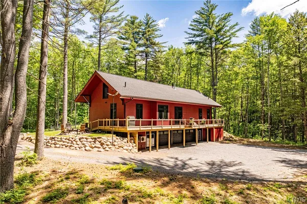 $889,000 | 5512 Pine Wood Drive, Greig, NY 13312
