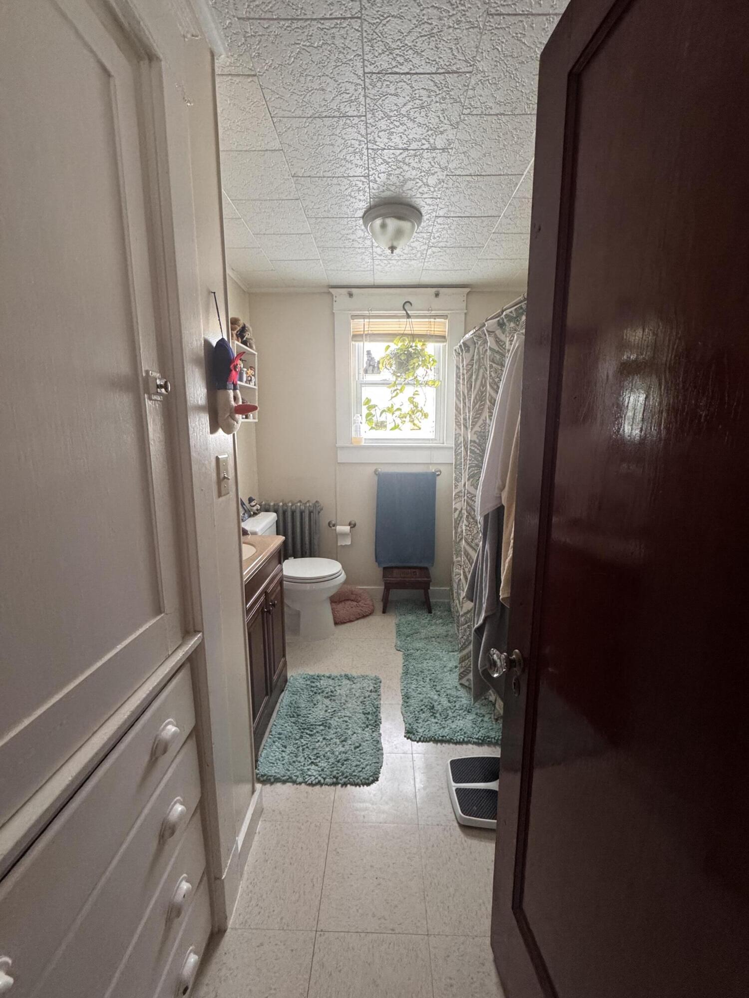 1 Kelsey Street Waterville, ME 04901 - Photo 12 of 23 1st floor bath