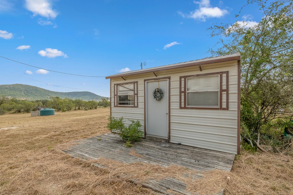 677 Kahn Drive Rio Frio, TX 78879 - Photo 14 of 32